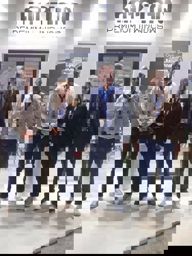 Η ομάδα της Kaptain στην MADE Milano 2025